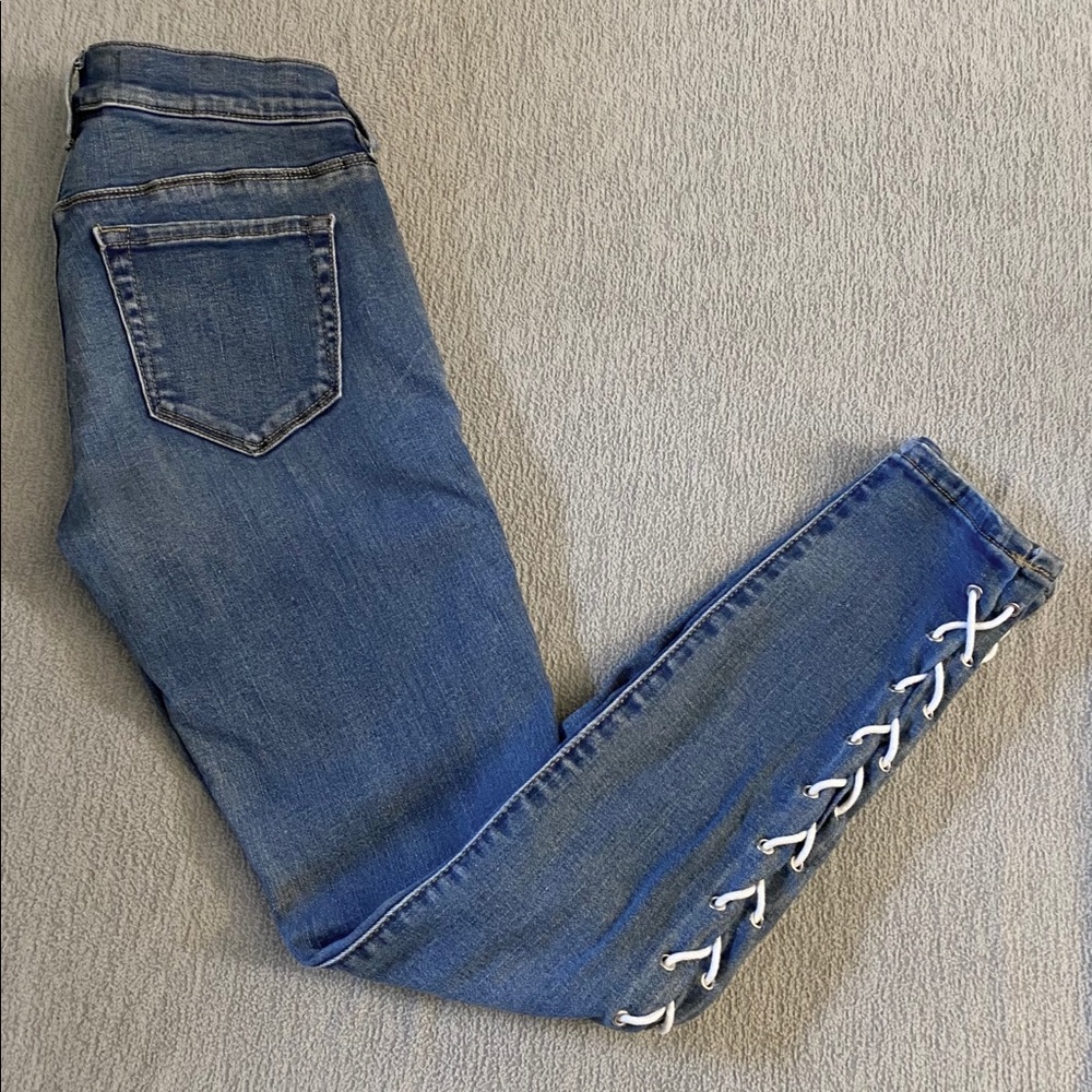 PacSun jeans with trendy lacing down the sides!